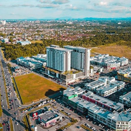 Aina Staycation, Metrocity Kuching Exterior foto