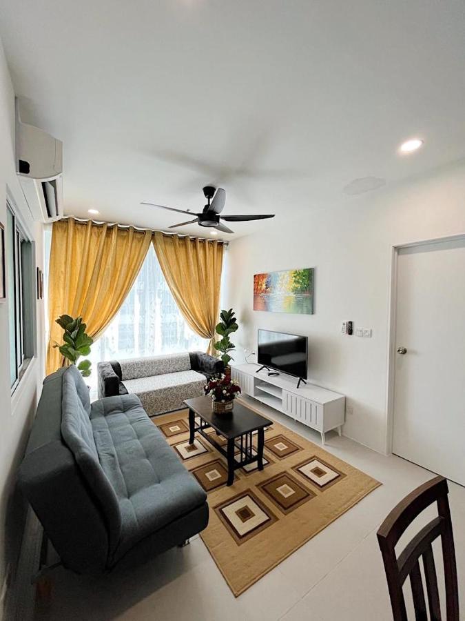 Aina Staycation, Metrocity Kuching Exterior foto